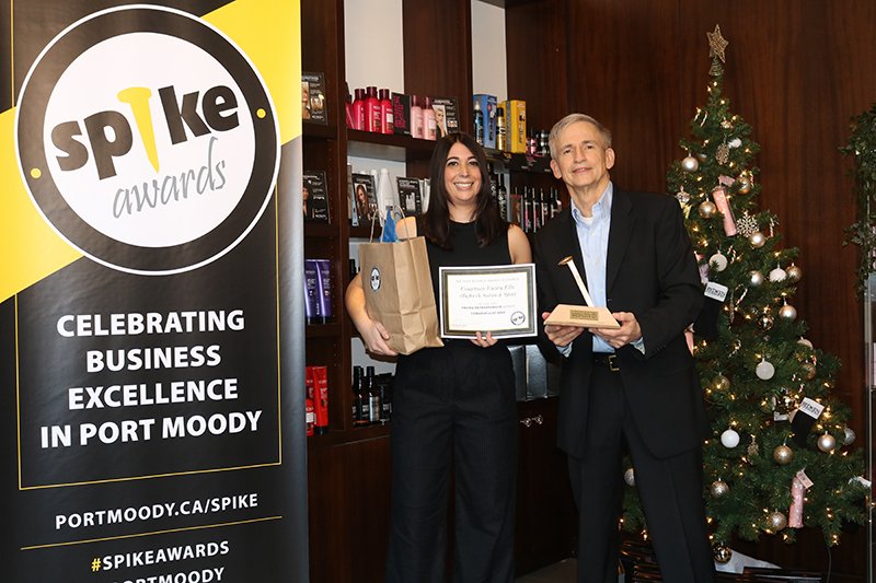 Young Entrepreneur – Courtney Vieira Ells (Refresh Salon & Spa)